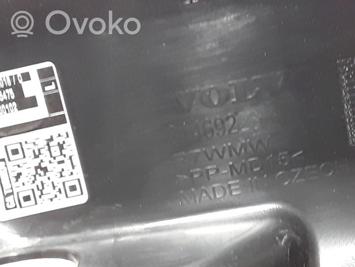 Volvo XC40 Aizmugurējā sliekšņa dekoratīvā apdare (iekšējā) 31469223