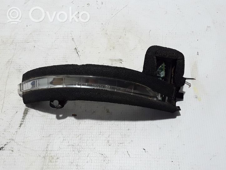 Chrysler Pacifica Mirror indicator light 805476