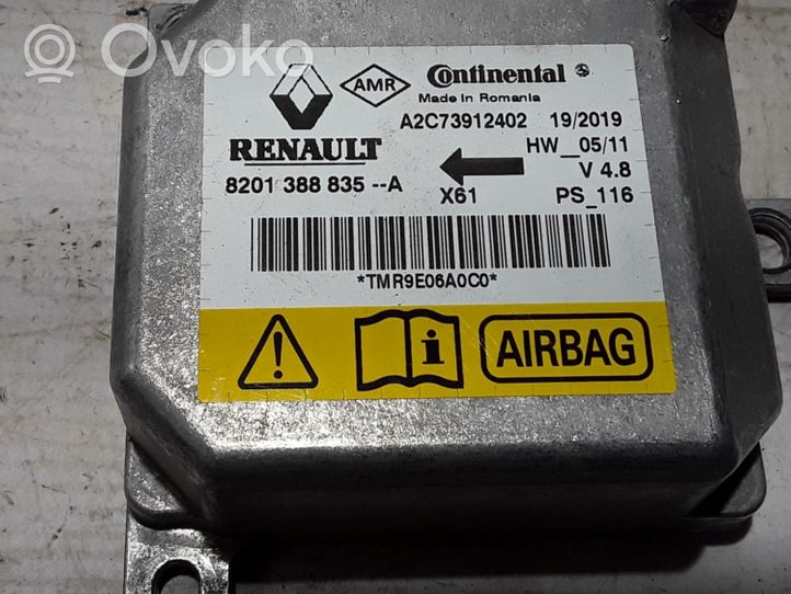 Renault Kangoo II Module de contrôle airbag 8201388835