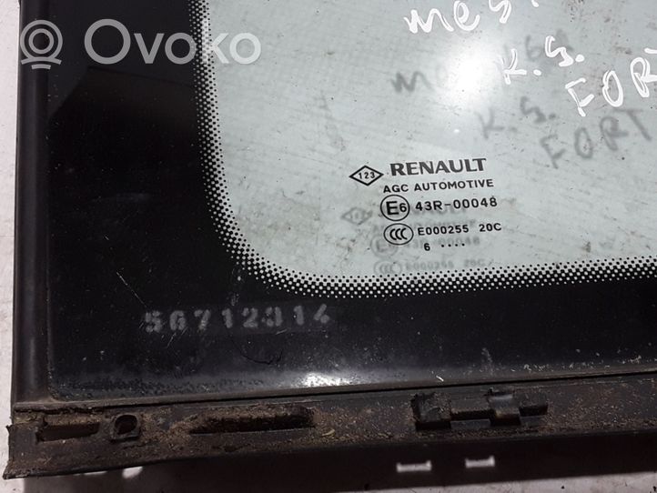 Renault Megane IV Szyba karoseryjna tylna 833075308R