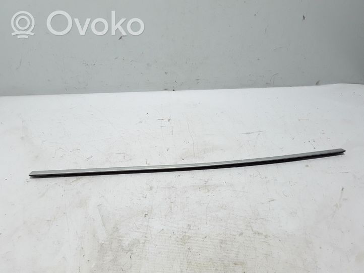 Volvo V40 Moulure de porte arrière 31278547