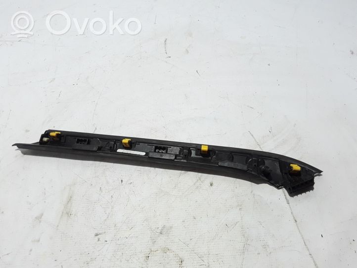 Renault Espace V (RFC) Autres pièces de carrosserie 638745931R