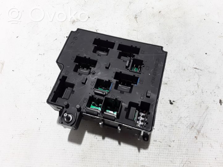 Volvo S60 Sulakemoduuli 32322427