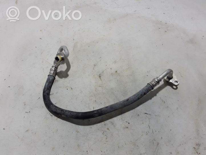 Volvo S60 Ilmastointilaitteen putki (A/C) 31497391