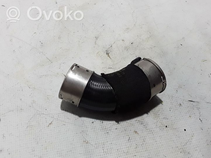 Renault Megane IV Tube d'admission de tuyau de refroidisseur intermédiaire 144604014R