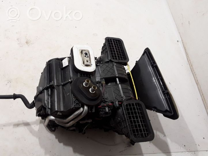 Opel Vivaro Interior heater climate box assembly 272700324R