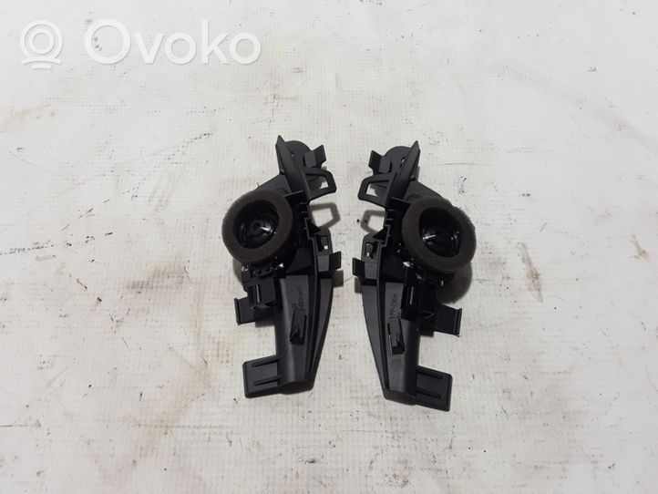 Volvo XC40 Głośnik wysokotonowy drzwi przednich 31456836