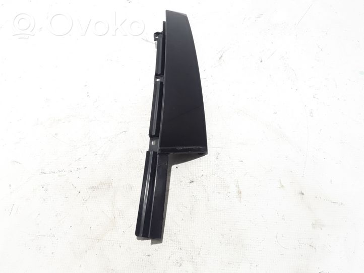 Volvo XC40 Rivestimento modanatura del vetro della portiera anteriore 31448391