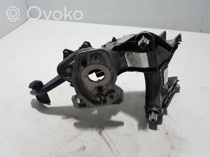 Volvo XC90 Brake pedal 31687067