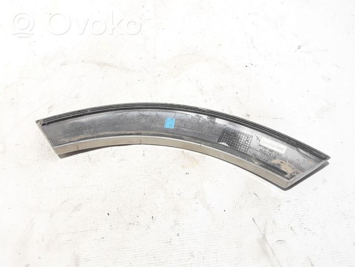 Volvo XC90 Moulure, baguette/bande protectrice d'aile 31399048