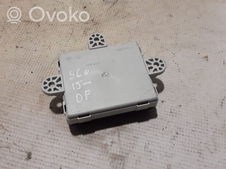 Volvo S60 Oven ohjainlaite/moduuli 31456701
