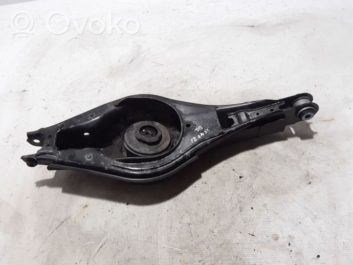 Volvo XC40 Brazo de suspensión/horquilla superior trasero 32246373