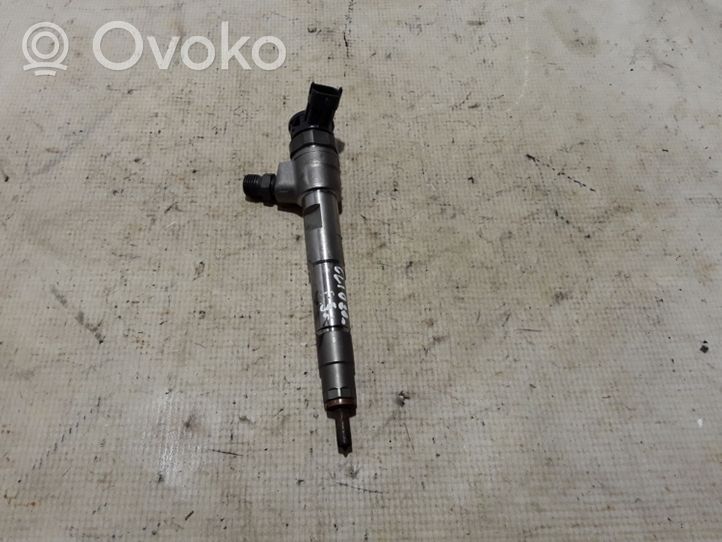 Renault Clio V Injecteur de carburant 8201636333