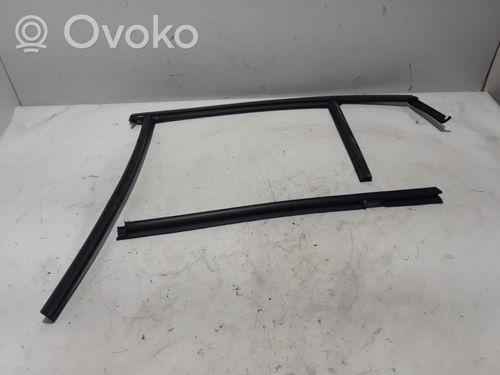 Volvo S60 Takaoven kumitiiviste 32274399