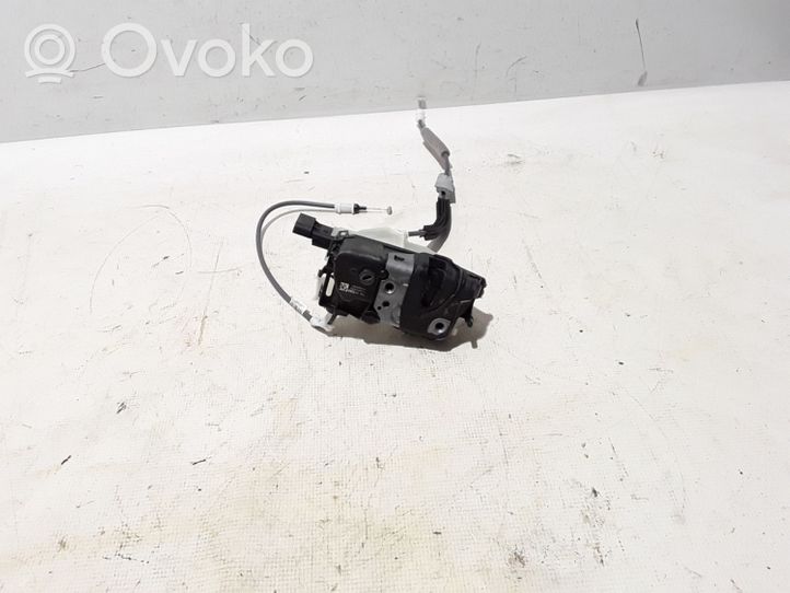 Peugeot 2008 II Front door lock 9830558880