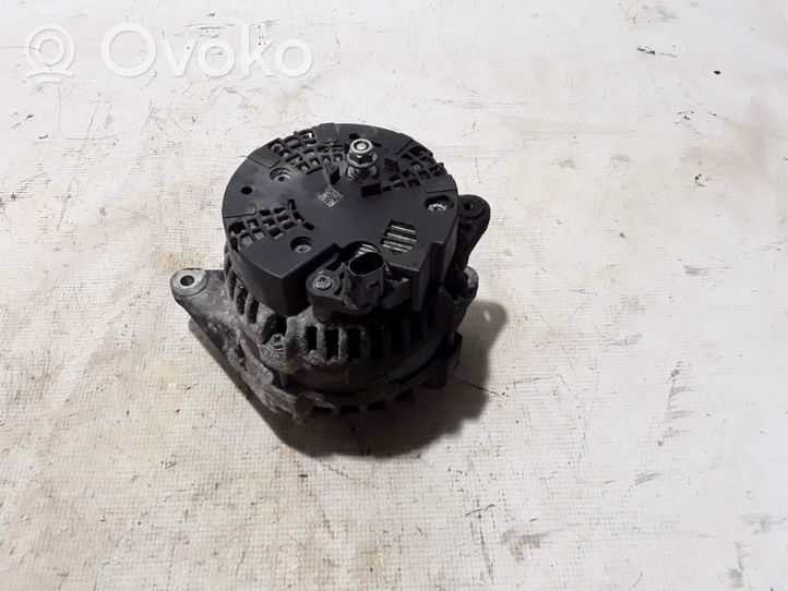 Mercedes-Benz GLA W156 Alternador A0009063322