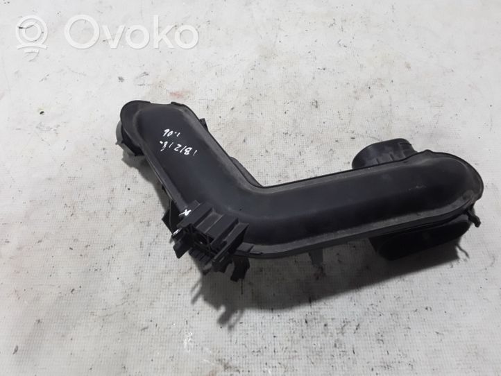 Seat Ibiza V (KJ) Interkūlerio žarna (-os)/ vamzdelis (-iai) 04C145673