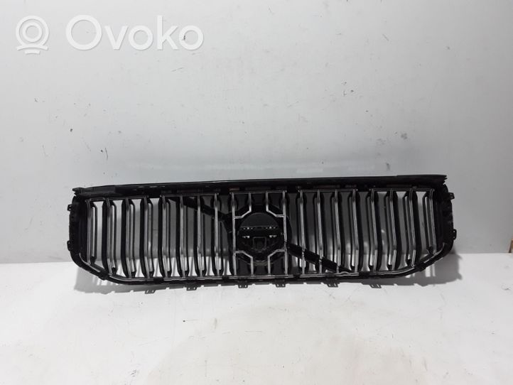 Volvo XC40 Atrapa chłodnicy / Grill 31479417