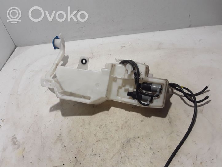 Volvo S90, V90 Windshield washer fluid reservoir/tank 31378731