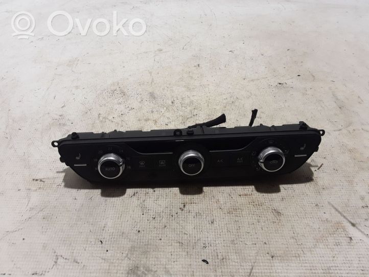 Audi A4 S4 B9 Ilmastoinnin ohjainlaite/moduuli 8W0820043Q