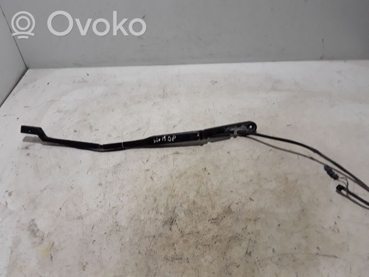 Volvo S60 Braccio della spazzola tergicristallo anteriore 31693538