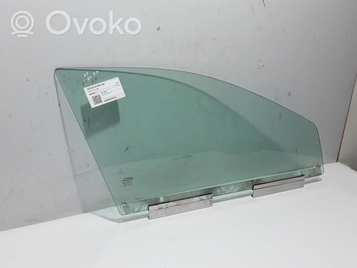 Volvo V70 Pagrindinis priekinių durų stiklas (keturdurio) 30753470