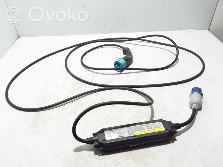 Renault Kangoo II Câble de recharge pour voiture électrique 296909505R