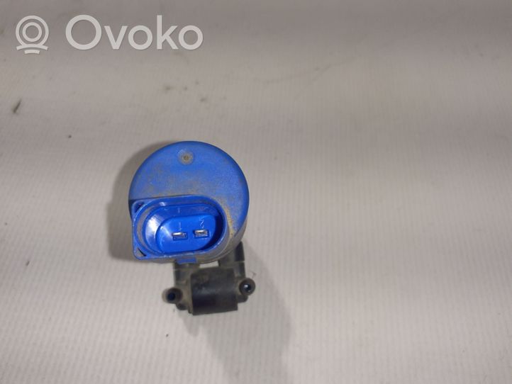 Volvo V60 Pompe de lave-glace de pare-brise 31253220