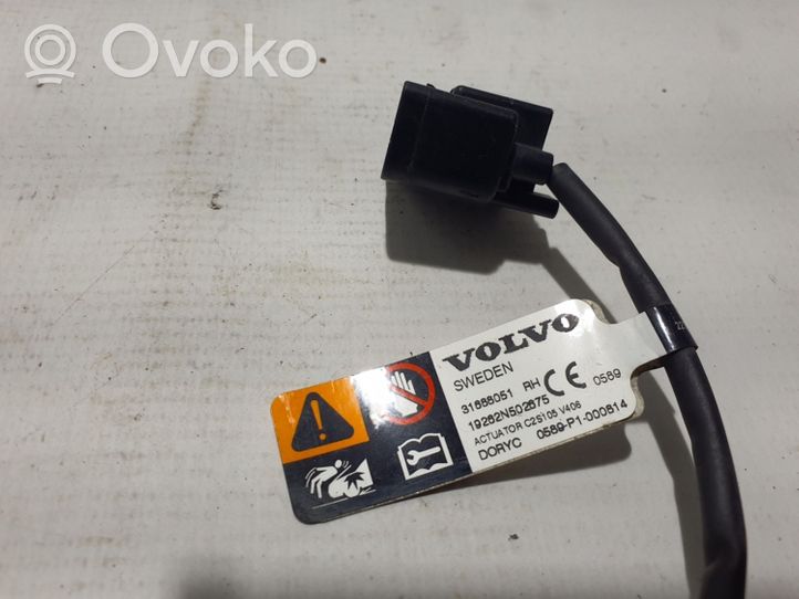 Volvo S90, V90 Variklio dangčio oro pagalvės sprogdiklis 31688051