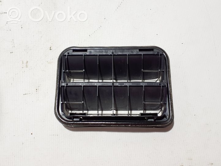 Renault Espace V (RFC) Grill / Wlot powietrza błotnika przedniego 7700419636