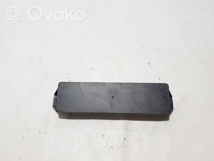 Tesla Model S Otras partes del panel de instrumentos 1028867