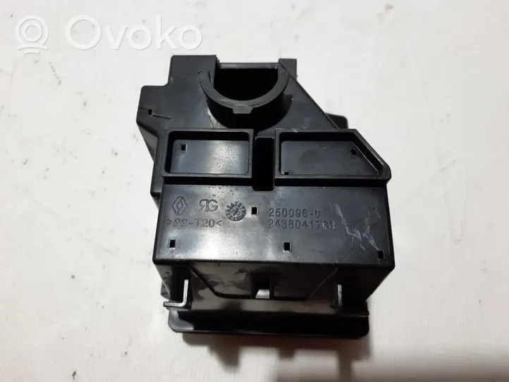 Renault Zoe Fuse box set 243804176R