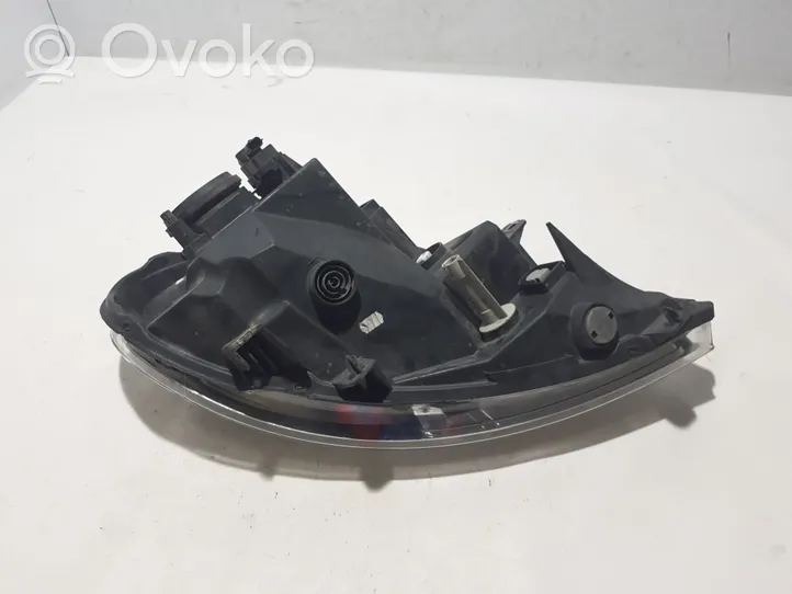 Nissan Primastar Faro/fanale 8200701354