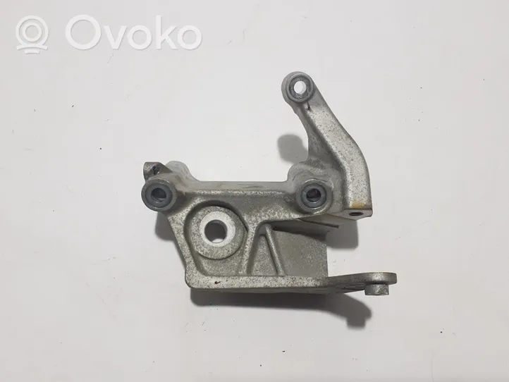 Volvo XC60 Engine mounting bracket 31480551
