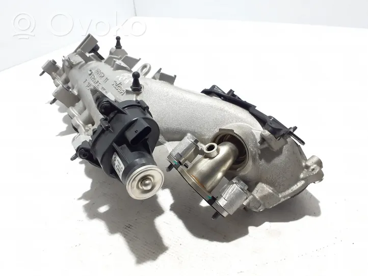 BMW 5 G30 G31 Collettore di aspirazione 7925777