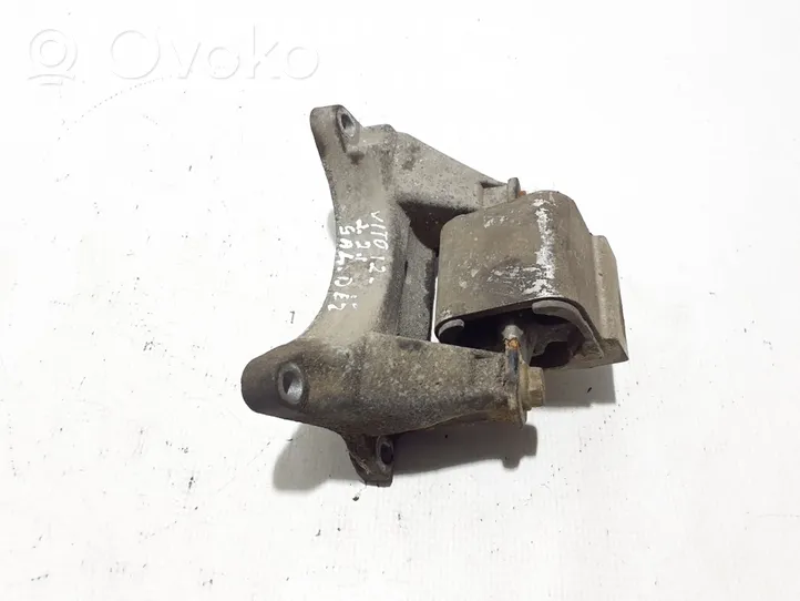 Mercedes-Benz Vito Viano W639 Support de boîte de vitesses A1402421340