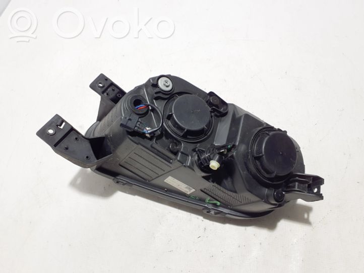 260607303R Dacia Spring Front fog light, 300.00 € | RRR 