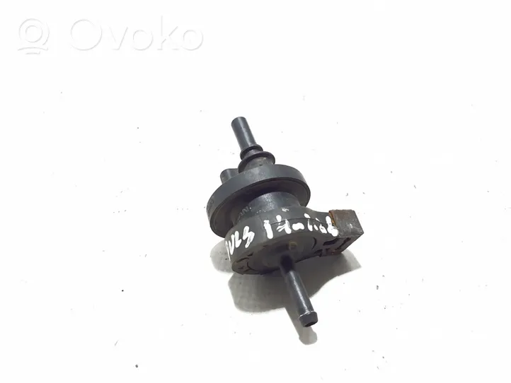 Nissan Pulsar Valve 149304ED0A