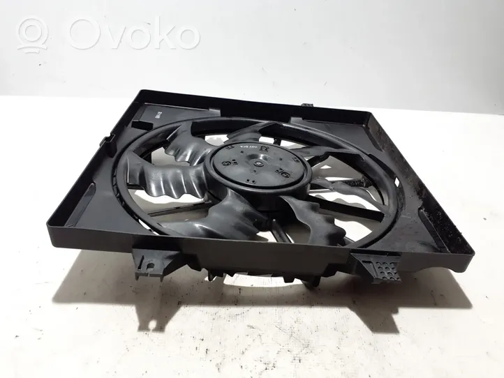 KIA Sportage Radiator cooling fan shroud 25304CZ201