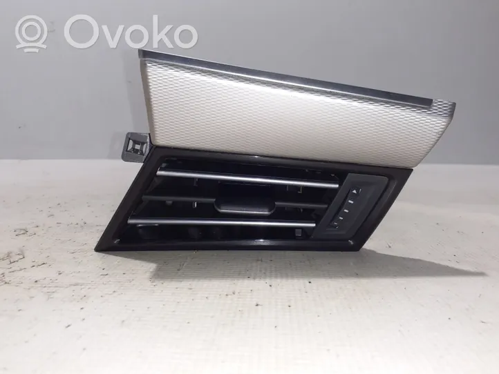 Volkswagen PASSAT B8 Dashboard side air vent grill/cover trim 3G1819701E