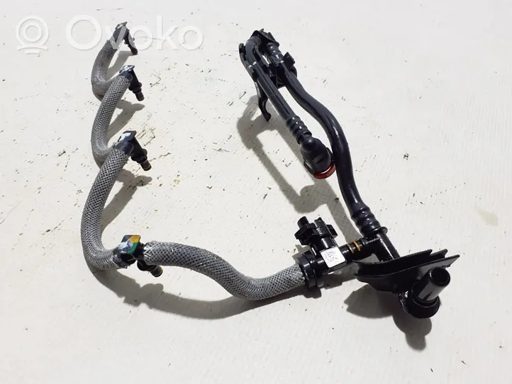 Renault Trafic III (X82) Fuel return line/hose 166711575R