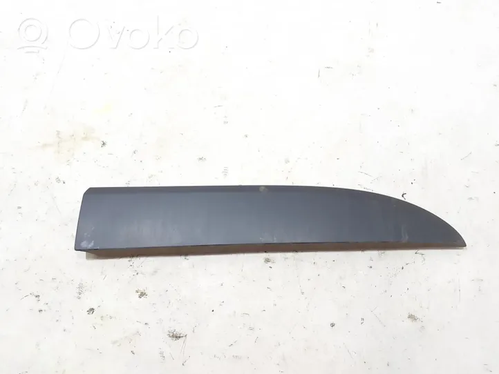 Renault Trafic III (X82) Front door trim (molding) 808200752R