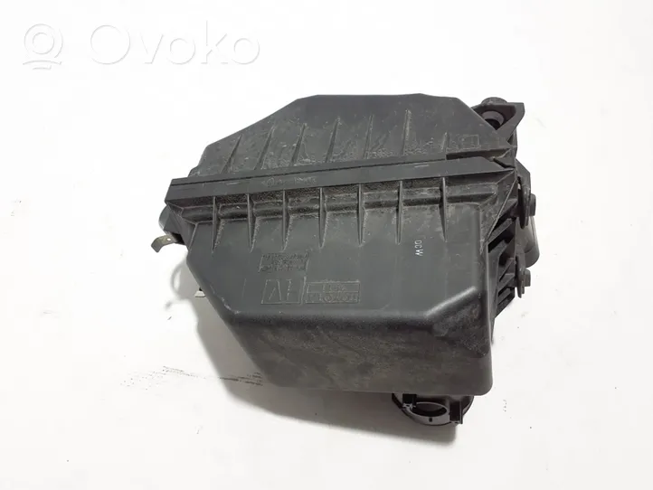 Toyota RAV 4 (XA50) Boîtier de filtre à air 1781237040