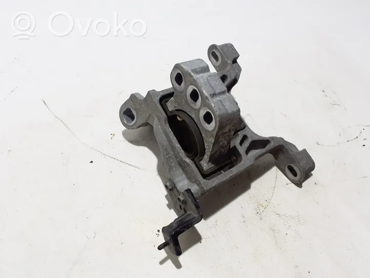 Mazda CX-3 Supporto di montaggio del motore DB2W39070A