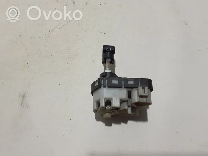 Toyota Hilux (AN120, AN130) Motorino di regolazione assetto fari 8566102040