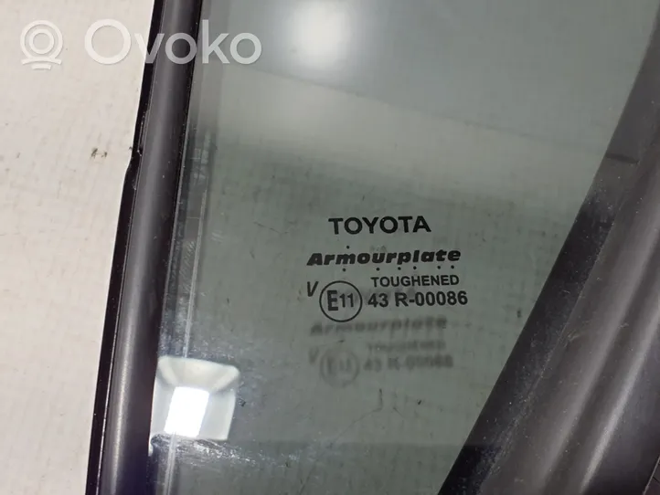 Toyota Hilux (AN120, AN130) Fenêtre latérale vitre arrière 681240K260