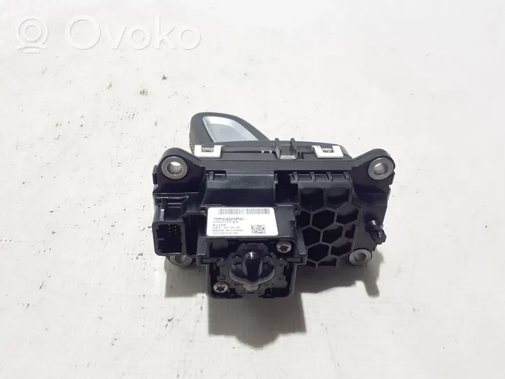 Volvo XC40 Gear selector/shifter (interior) 31437335