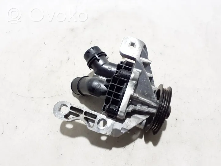 Volvo XC40 Pompa dell’acqua 32257932