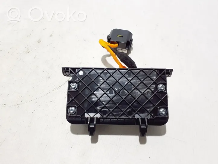 Skoda Octavia Mk3 (5E) Voltage converter/converter module 5Q0907155B