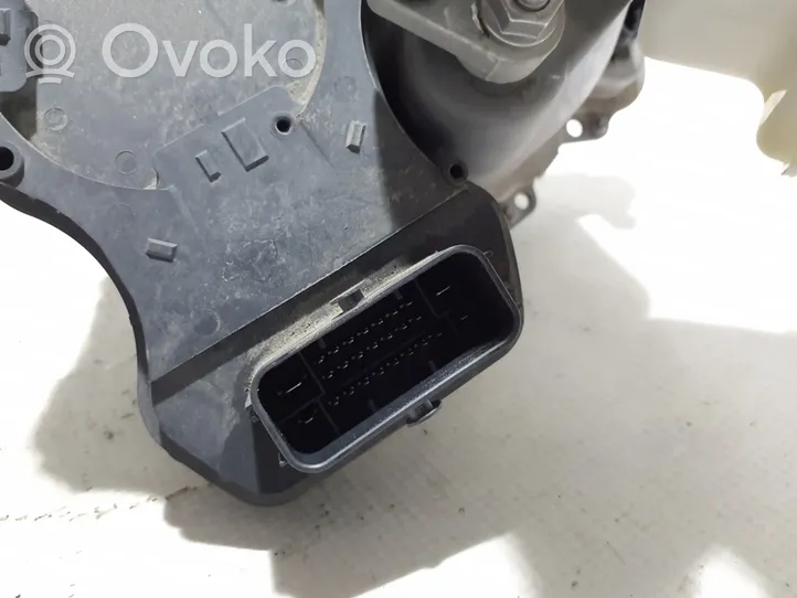 Volvo XC40 Brake booster 32334283